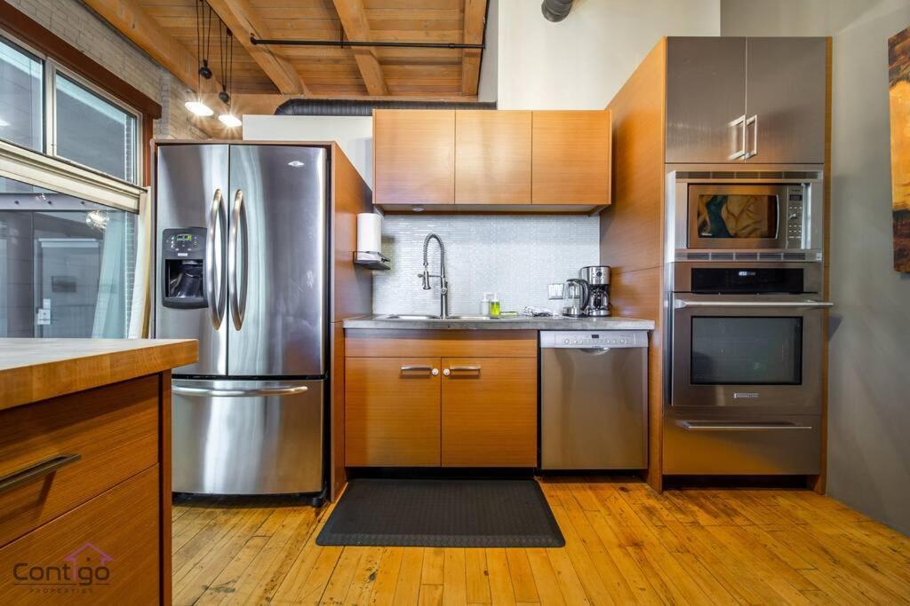 Historic Jd Loft, Near Ice District, Rogers Place, Ug Parking Έντμοντον Εξωτερικό φωτογραφία