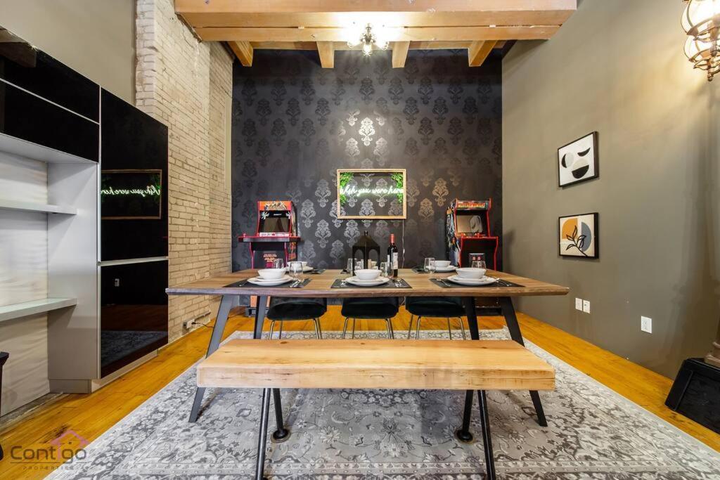 Historic Jd Loft, Near Ice District, Rogers Place, Ug Parking Έντμοντον Εξωτερικό φωτογραφία
